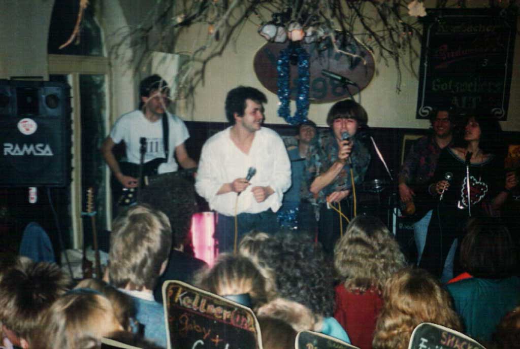 1990-Lampi-Action 1990-Lampi-Action